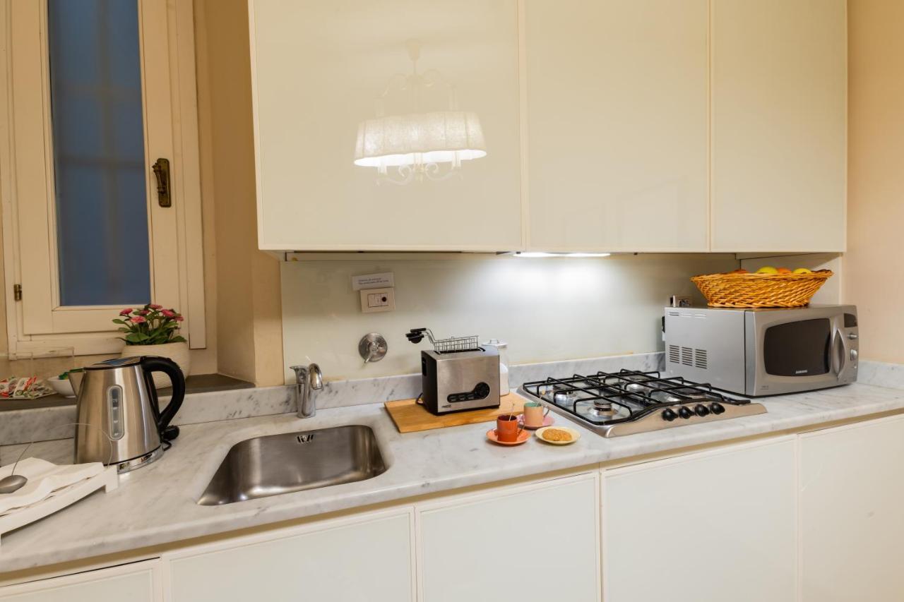 Caterina Apartment ฟลอเรนซ์ ภายนอก รูปภาพ