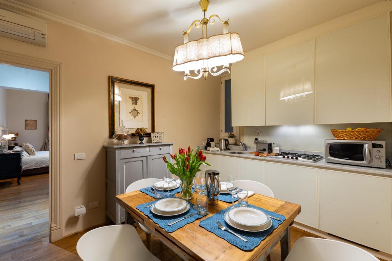Caterina Apartment ฟลอเรนซ์ ภายนอก รูปภาพ