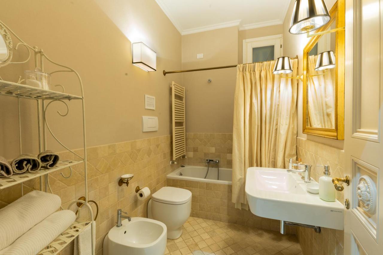 Caterina Apartment ฟลอเรนซ์ ภายนอก รูปภาพ